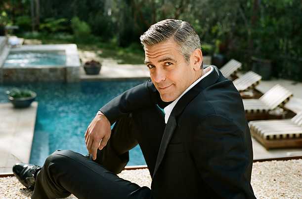10 Celebrities Who Used to Have Crappy Jobs