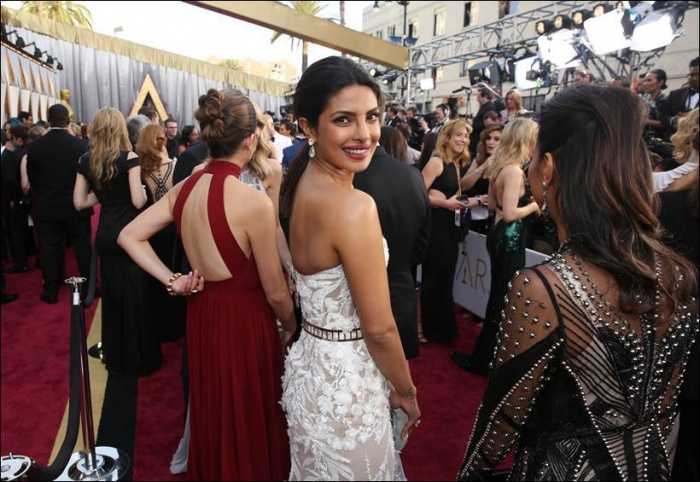 10 Best Dressed Celebrities At The 2016 Oscars