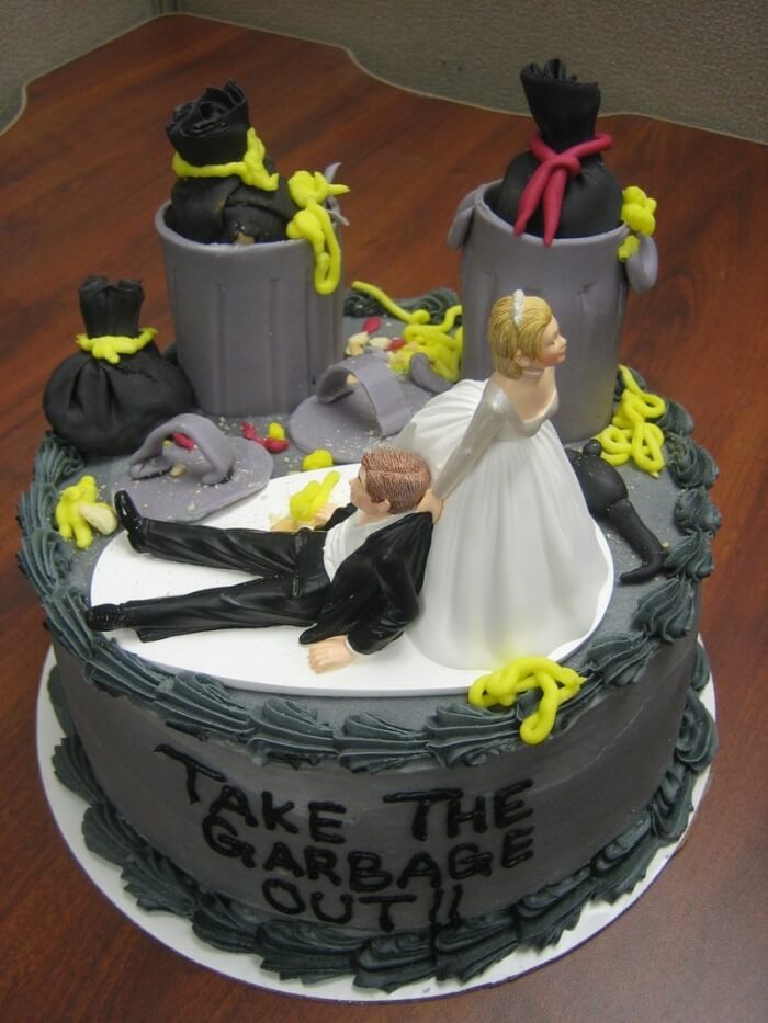 12 Divorce Cakes to Brighten Your Day