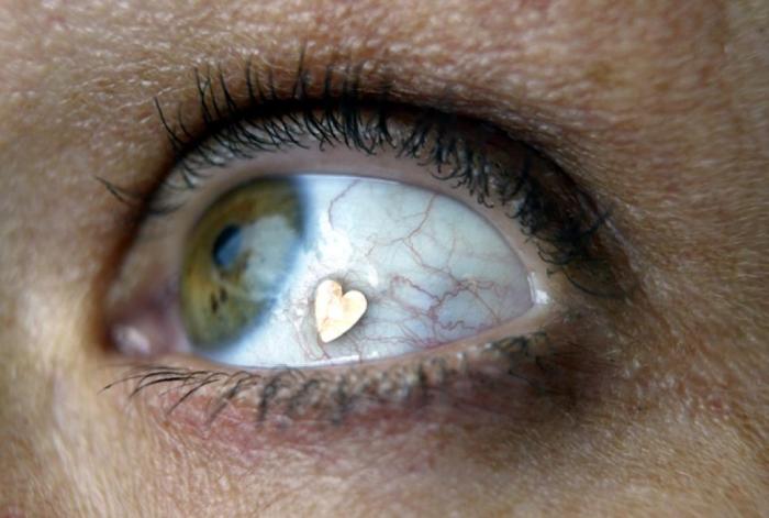 14 Insane Beauty Trends You Will Not Believe Exist